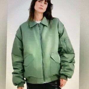 NWT Topshop Bomber Jacket Coat Reversible Puffer Women Size 8 -10 Green/Cream